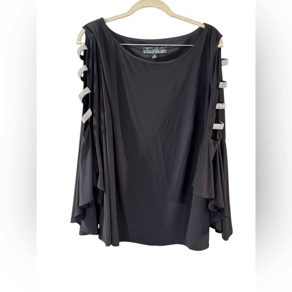 Badgley‎ Mischka Studio Black Top With Rhinestone Bands Down Sleeves